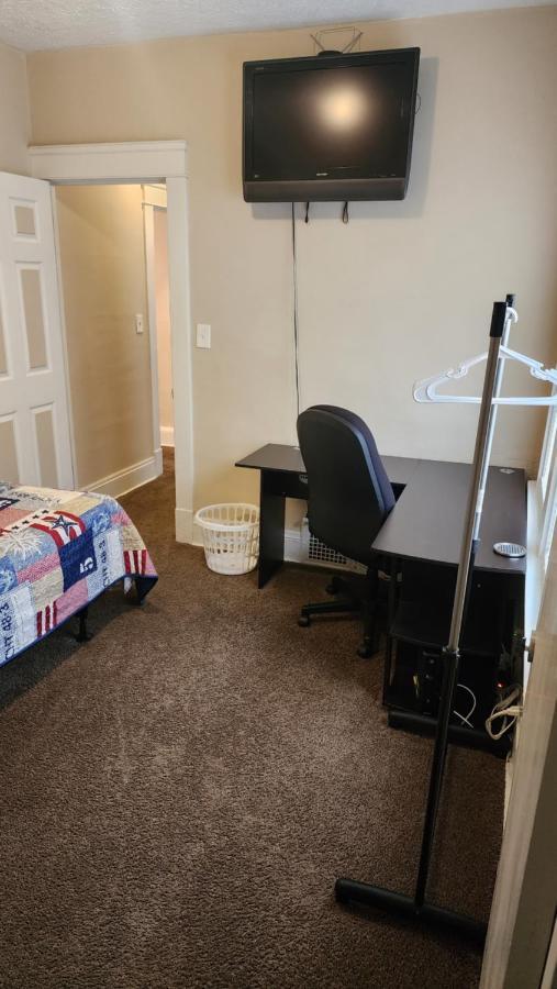 *All-American Home Minutes From Case/Uh/Cle Clinic Cleveland Heights Экстерьер фото